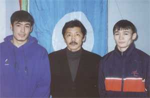 георгий балакшин (справа), тренер Прокопьев А.Т., Сергей Кривошапкин